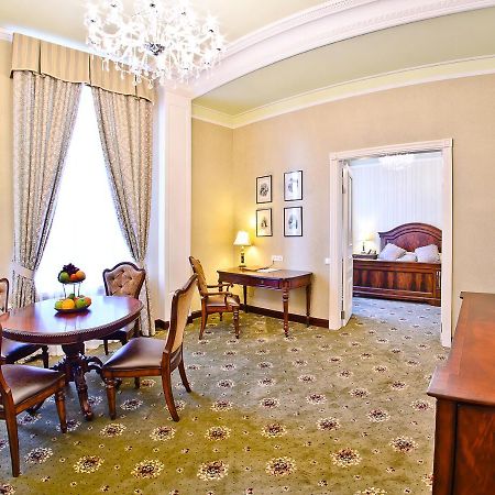 Alfavito Kyiv Hotel Eksteriør billede